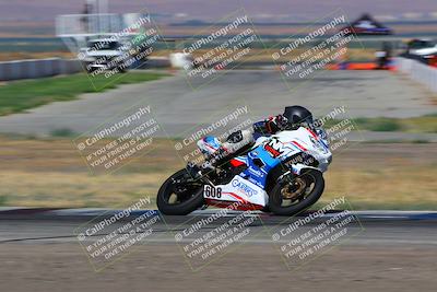 media/Aug-13-2023-CRA (Sun) [[1cfc37a6fb]]/Race 4 400 Superbike/Race/